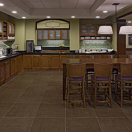 Hyatt Place Denver Airport 